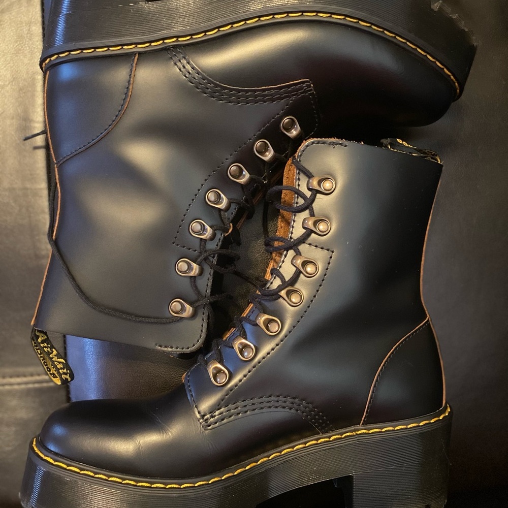 Dr.Martens boot bundle - Picture 6 of 10